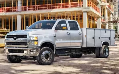 Chevrolet Halts Production of Medium-Duty Silverado Trucks