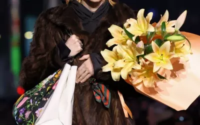 Gucci's Audacious Times Square Spectacle: A Fashion Narrative Redefined