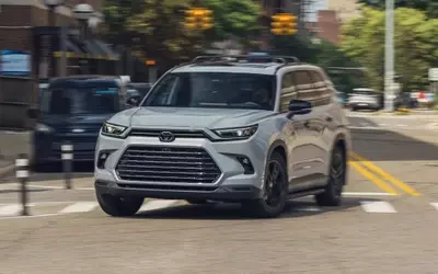 2027 Toyota Grand Highlander Hybrid Review