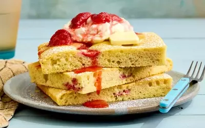Sheet Pan Strawberry and Cream Pancakes: A Convenient Brunch Delight
