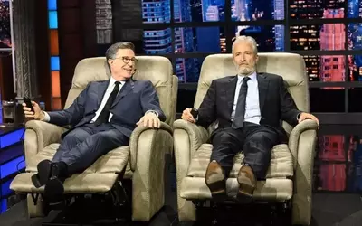Jon Stewart Gifts Stephen Colbert on "The Late Show's" Farewell Week