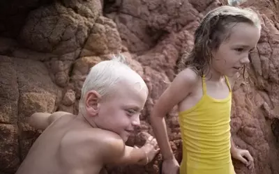 Bruno Dumont's 'Red Rocks': A Minimalist Riviera Tale