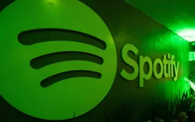 Spotify and Universal Music Group Partner to Introduce AI Cover Song Feature
