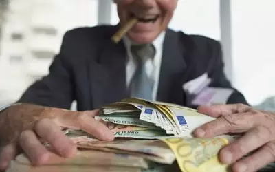 Navigating Low Yields: A Dividend Investor's Challenge