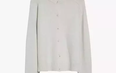 The Ultimate Travel Cardigan Guide: Elevate Your Airport Style with Comfort and Chic
