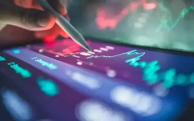 Strategic Investment: Sustaining Growth Stocks in Dynamic Markets