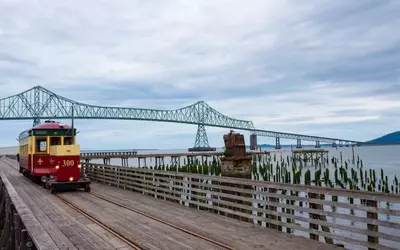 Astoria, Oregon: An Ideal Retirement Destination with Coastal Charm and Rich History