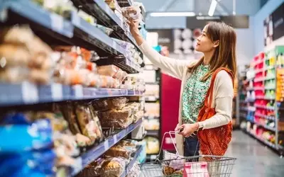 Flowers Foods: Re-evaluating Investment Amidst Dividend Adjustments