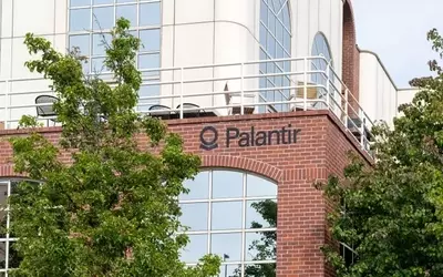 Palantir: A Deep Dive into Valuation and Growth Potential
