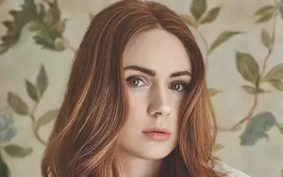Karen Gillan Joins "Shrinking" Season 4 in Recurring Role