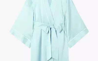 Chic Bridesmaid Robes: Essential Attire for Pre-Wedding Festivities