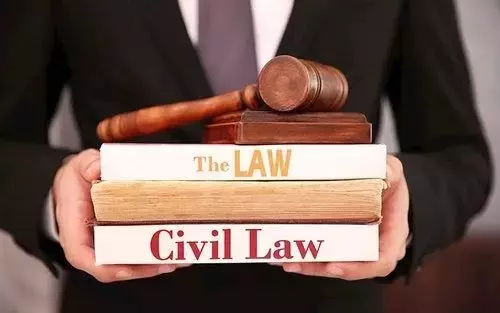 Online Practical Legal Skills Training: A Flexible Pathway to Real-World Legal Career