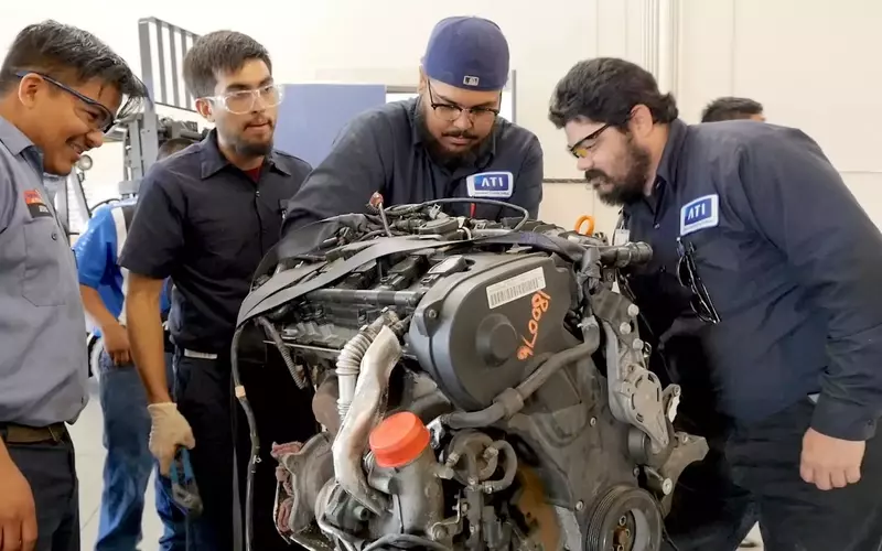 Automotive Repair Training: A Neutral Scientific Overview of Concepts