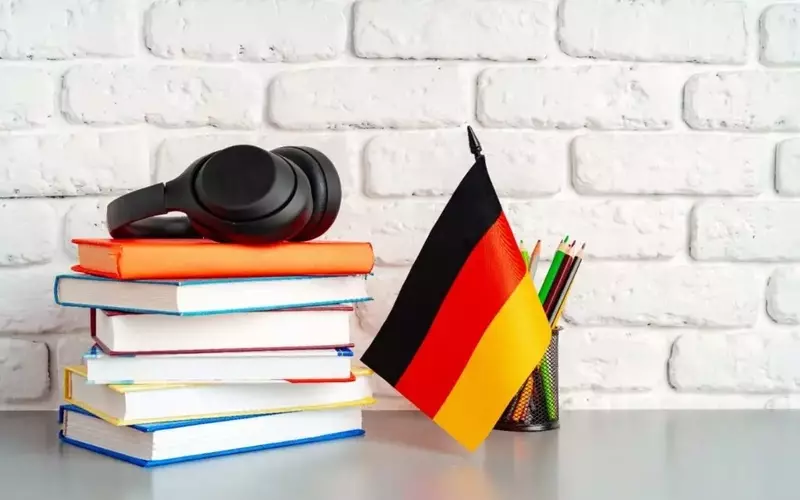 German Language Courses: Concepts, Approaches, and Educational Insights