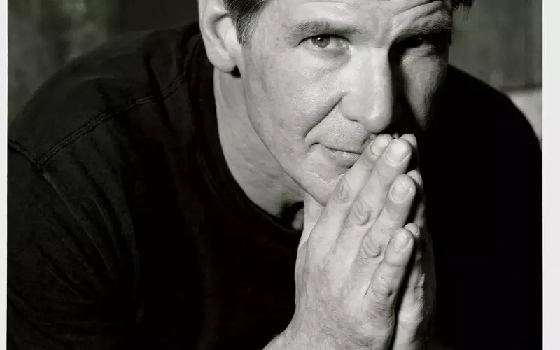 A Glimpse into the World of Harrison Ford: Action, Wit, and Unyielding Professionalism