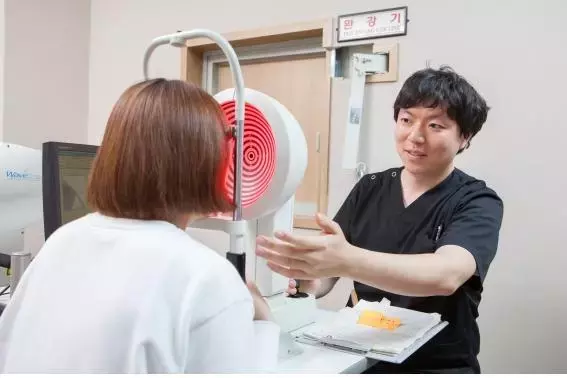 시력 교정 수술, 고민되시죠? 라식, 라섹, 스마일라식 가이드