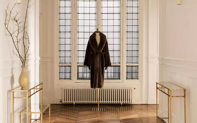 Nour Hammour Unveils Parisian Showroom: An Intimate Retail Experience