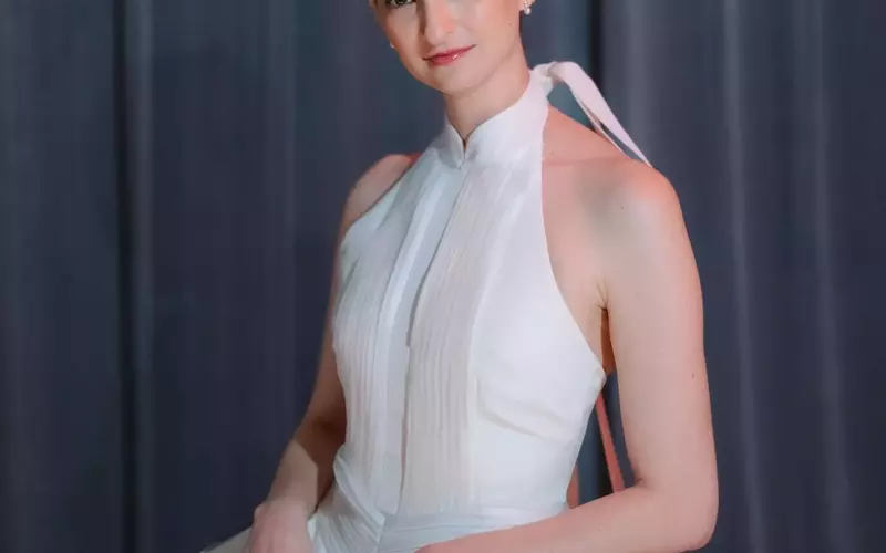 Ali Lebow's Wedding Wardrobe: A Fusion of Personal Style and Family Heritage