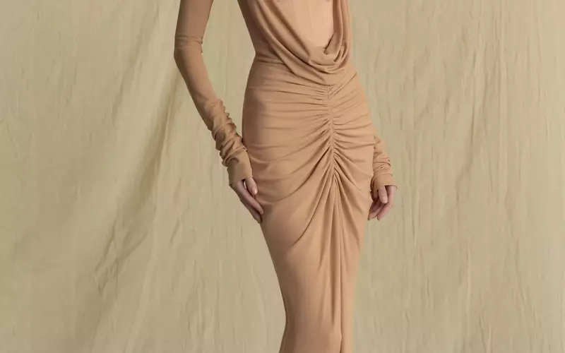 Zuhair Murad's Fall 2026 Ready-to-Wear Collection: A Symphony of Elegance and Restraint