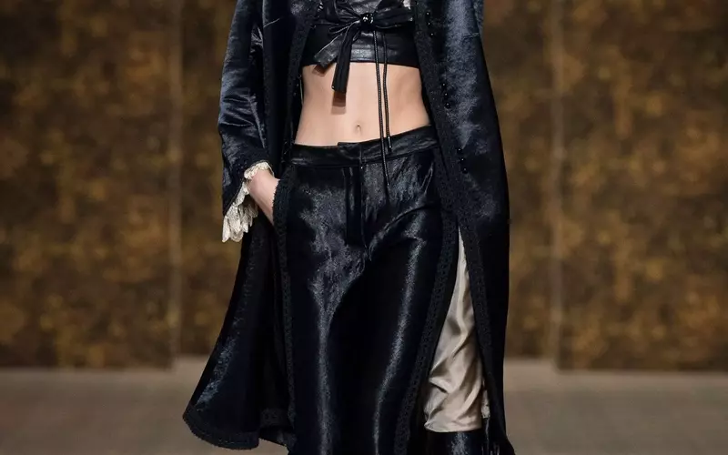 Shiatzy Chen Fall 2026 Ready-to-Wear Collection Highlights