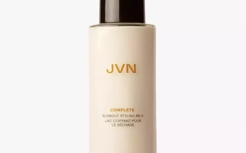 Hair Milks: The Latest Trend for Hydrated, Healthy Hair