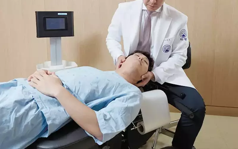 목 통증 치료 가이드: 진단부터 치료, 관리까지