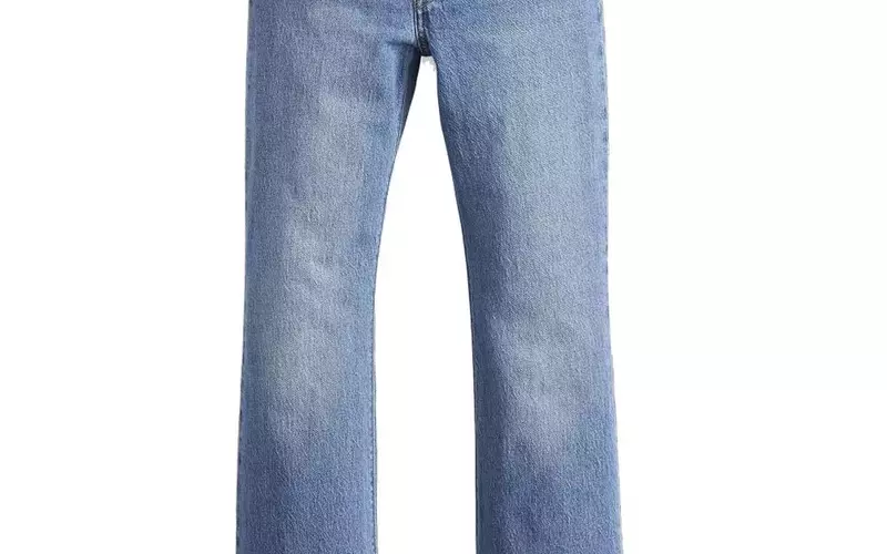 Embracing the Timeless Style of Bootcut Jeans