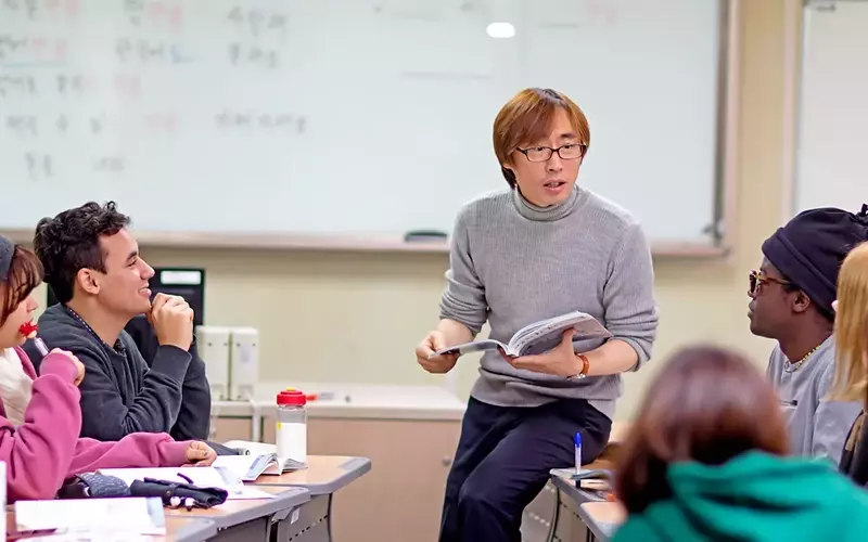 Korean Language Courses: Structure, Learning Principles, and Educational Context