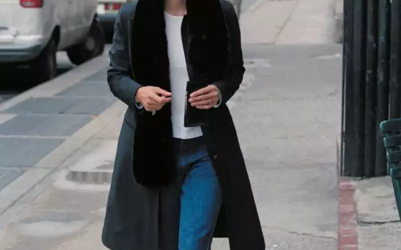 The Enduring Appeal of 90s Fashion: A Modern Revival