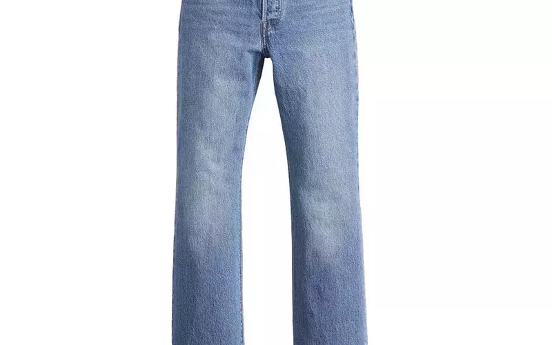 The Enduring Appeal of Bootcut Jeans: A Timeless Fashion Staple