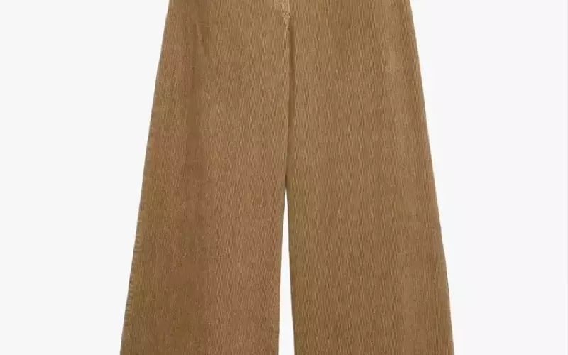 Corduroy Pants: A Style Guide for Every Season