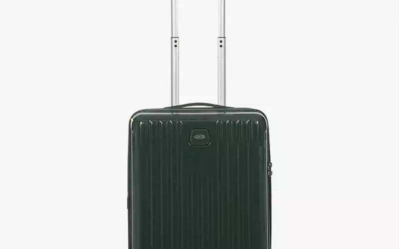 Mastering the Art of Travel Packing with Joyce Lee, Creative Director of Parker Thatch