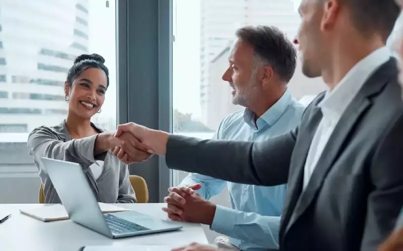 Employee Onboarding Training: Concepts, Processes, and Organizational Context
