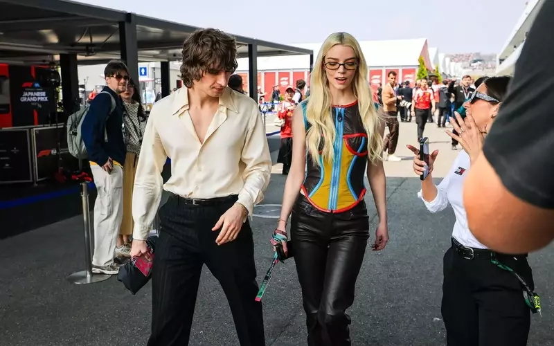 Anya Taylor-Joy's Bold Style Statement at the Japanese Grand Prix