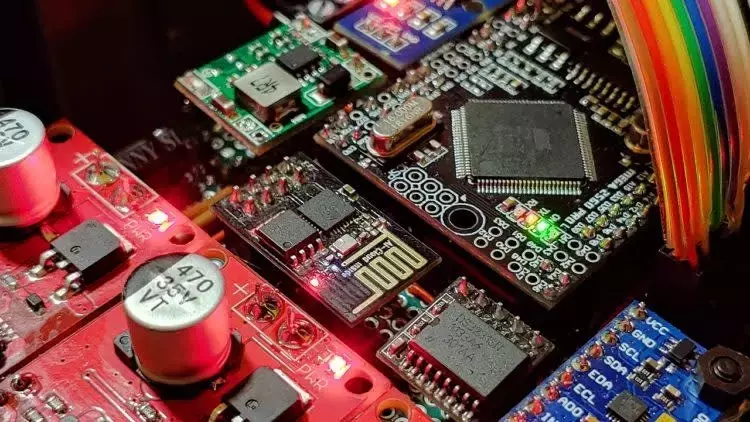 Lattice Semiconductor: A Deep Dive into its Edge AI Potential