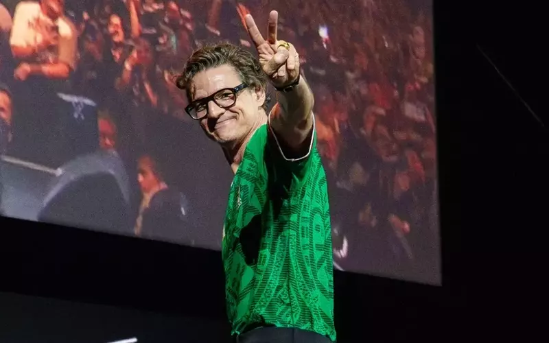 Pedro Pascal's Emotional Moment at "The Mandalorian and Grogu" Mexico Event