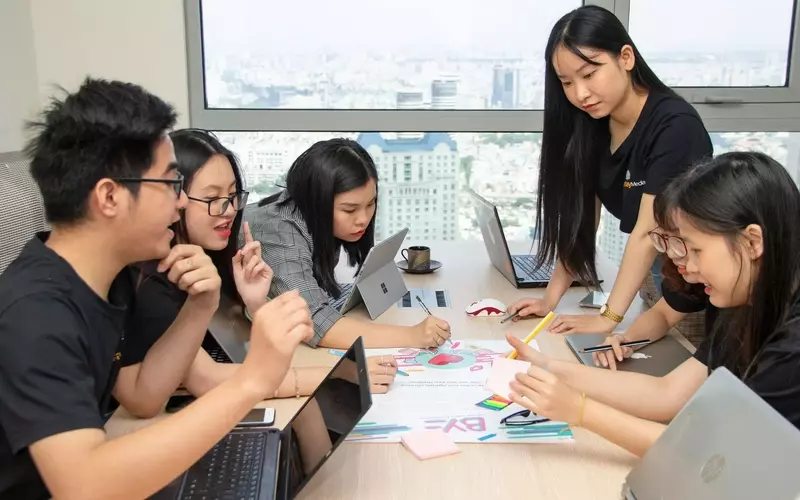  Communication and Collaboration Training — A Neutral Overview