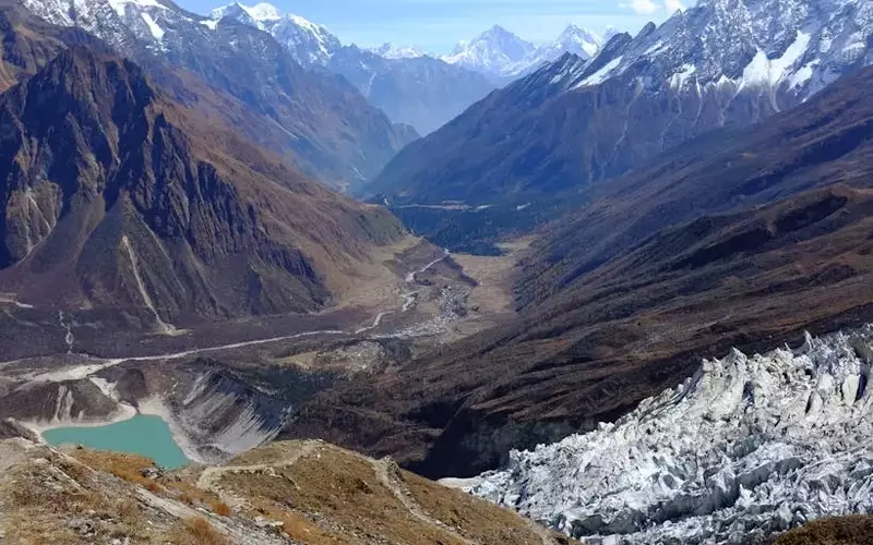 Der Manaslu-Rundweg: Eine unberührte Himalaya-Odyssee in Nepal