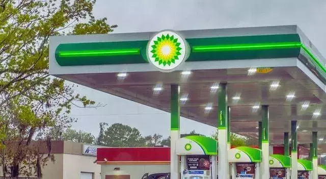BP Exceeds First-Quarter Profit Expectations with Strong Trading Performance