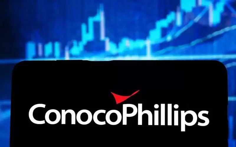 ConocoPhillips Adjusts Production Forecast Amidst Middle East Tensions, Exceeds Earnings Expectations