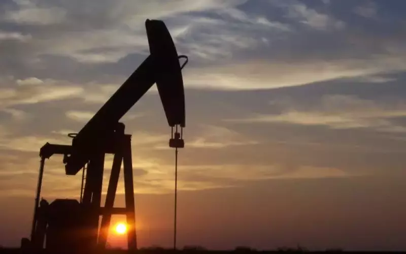 ConocoPhillips Faces Production Uncertainty Amid Geopolitical Tensions