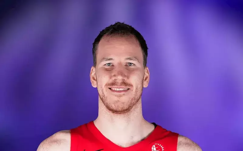 Raptors' Pursuit of Jaren Jackson Jr. Thwarted by Poeltl's Contract