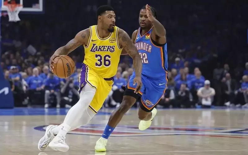 Thunder Dominates Lakers in Playoff Opener