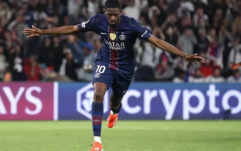 PSG's Early Strike Stuns Bayern in High-Stakes Clash