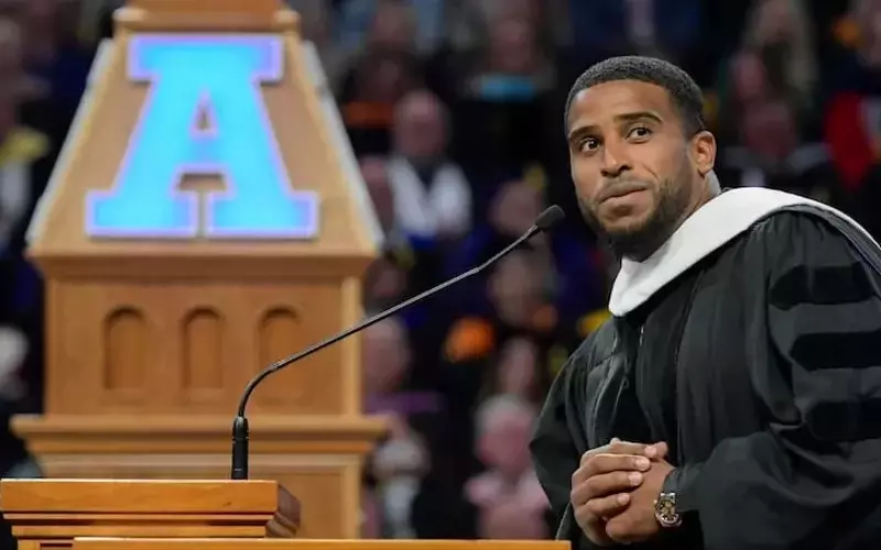 Bobby Wagner's Inspiring Commencement Address at Utah State