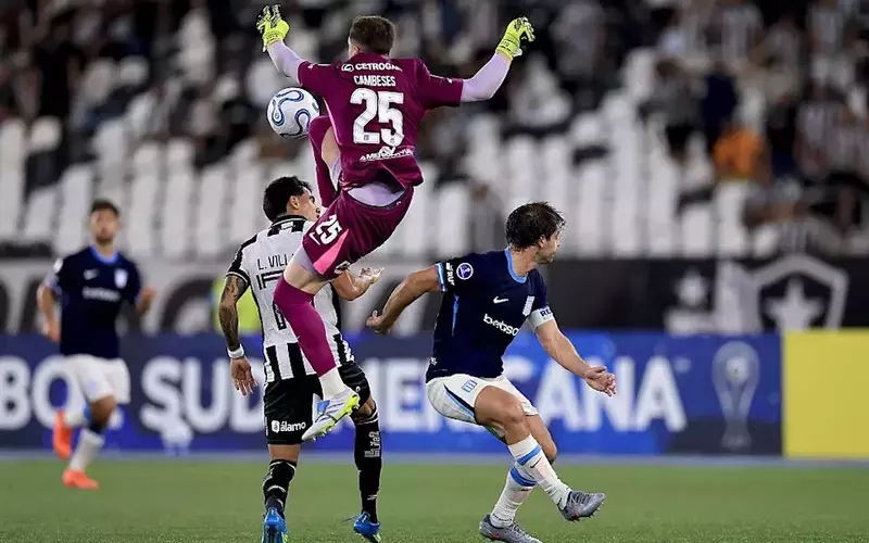 Unusual Incidents Mark Copa Sudamericana Matches