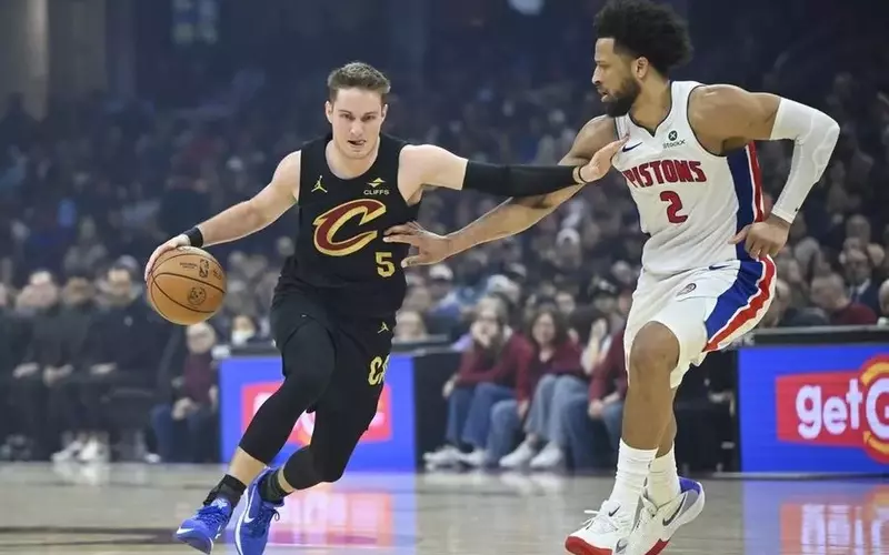 Cavaliers Face Challenge as Key Shooter Sam Merrill's Status for Game 2 Against Pistons Uncertain