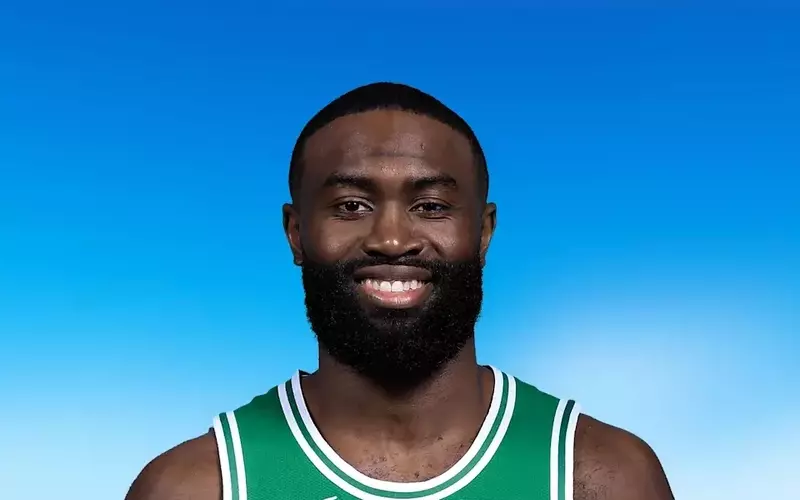 Celtics' Stevens Addresses Jaylen Brown's Unspoken Frustrations