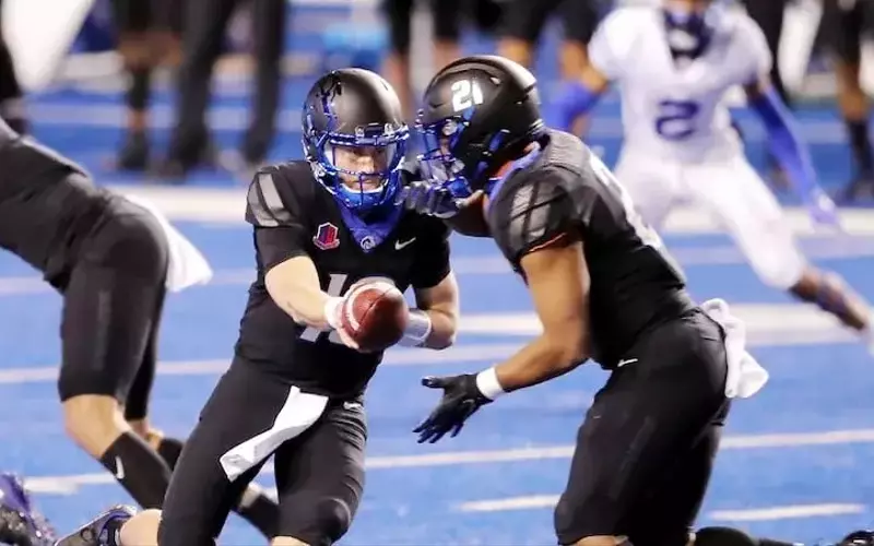 Innovative Fundraising Strategies Emerge in Collegiate Athletics