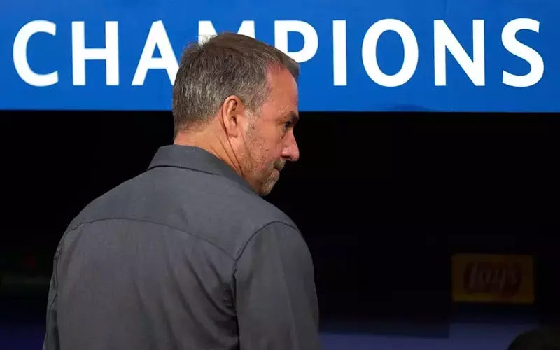 Barcelona's Strategy for Hansi Flick's Contract Renewal